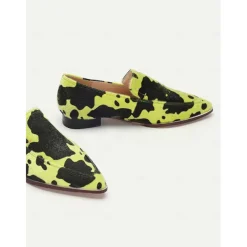 Women's Cowhide Pattern Faux Leather Loafers – Stylish Black & White Slip-On Flats for Casual and Office Wear