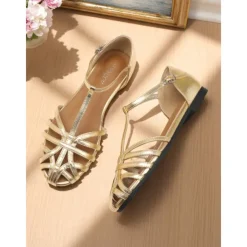 Women's Cream Closed-Toe Strappy Flats – Elegant Gladiator Style Sandals for Casual Wear, Work & Summer Outings