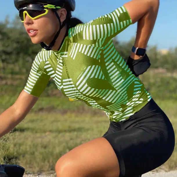 Women's Cycling Jersey Stripes Short Sleeve Bike Jersey Top with 3 Rear Pockets Mountain Bike MTB Road Bike Cycling Quick Dry Reflective Strips Back Pocket Moisture Wicking Sports Black Yellow Red