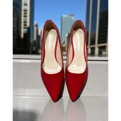 Women's Dark Green Patent Leather Pointed-Toe Kitten Heels - Classic 1950s Elegant Office Pumps for Ladies, Ideal for Workwear, Interviews, and Formal Events