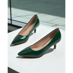 Women's Dark Green Patent Leather Pointed-Toe Kitten Heels - Classic 1950s Elegant Office Pumps for Ladies, Ideal for Workwear, Interviews, and Formal Events