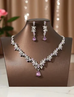 Women's Elegant Gold-Plated Necklace and Earrings Set with Sparkling Teardrop Crystals - Luxury Jewelry for Weddings, Parties, and Formal Events