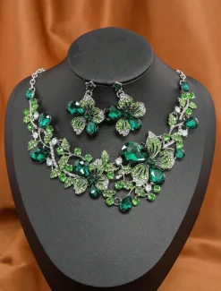 Women's Elegant Green Butterfly Jewelry Set – Sparkling Crystal Necklace and Earring Set with Floral Design for Special Occasions