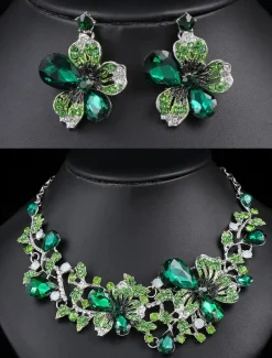 Women's Elegant Green Butterfly Jewelry Set – Sparkling Crystal Necklace and Earring Set with Floral Design for Special Occasions