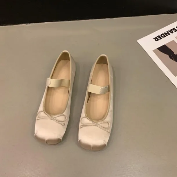 Women's Elegant Satin Ballet Flats – Soft Square Toe Mary Jane Shoes with Bow Detail, Comfortable Slip-On for Casual & Formal Occasions