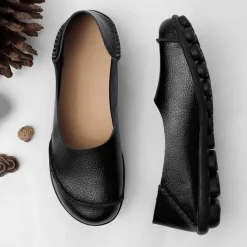 Women's Flats Slip-Ons Loafers Plus Size Barefoot shoes Comfort Shoes Outdoor Daily Solid Color Summer Flat Heel Round Toe Casual Comfort Minimalism Faux Leather PU Loafer Wine Red Black White