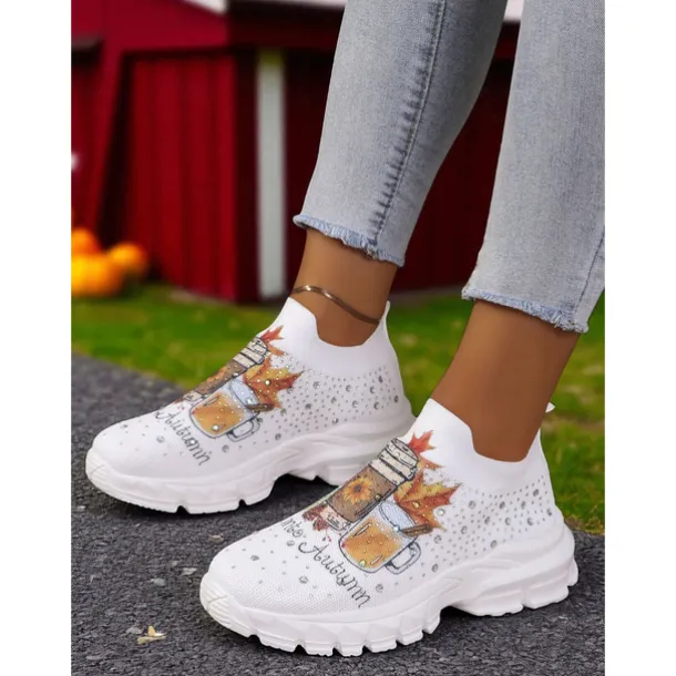 Women's Flyknit Slip-On Sneakers with Autumn Pumpkin Coffee Print – Lightweight Casual Fall Walking Shoes for Halloween & Harvest Festival