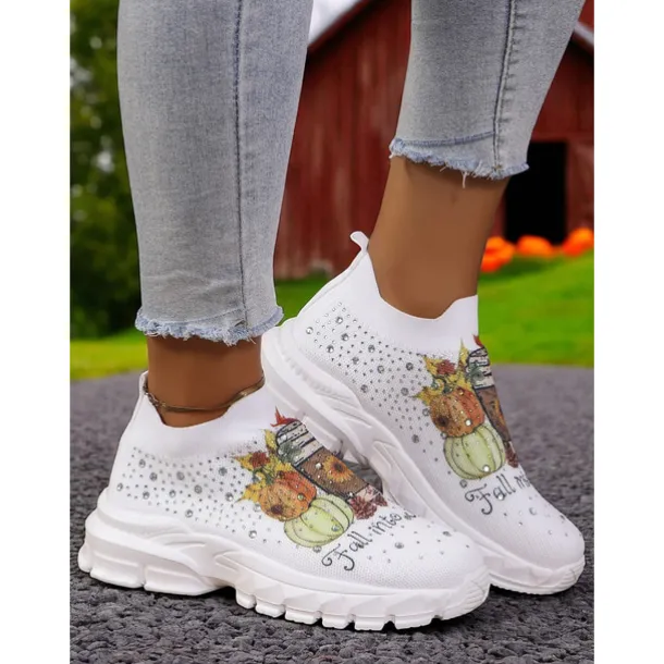 Women's Flyknit Slip-On Sneakers with Autumn Pumpkin Coffee Print – Lightweight Casual Fall Walking Shoes for Halloween & Harvest Festival