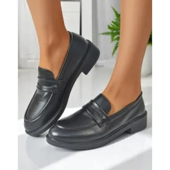 Women's Glossy Faux Leather Loafers with Round Toe and Low Heel, Elegant Slip-On Work Shoes for Urban Professionals, All-Day Wear