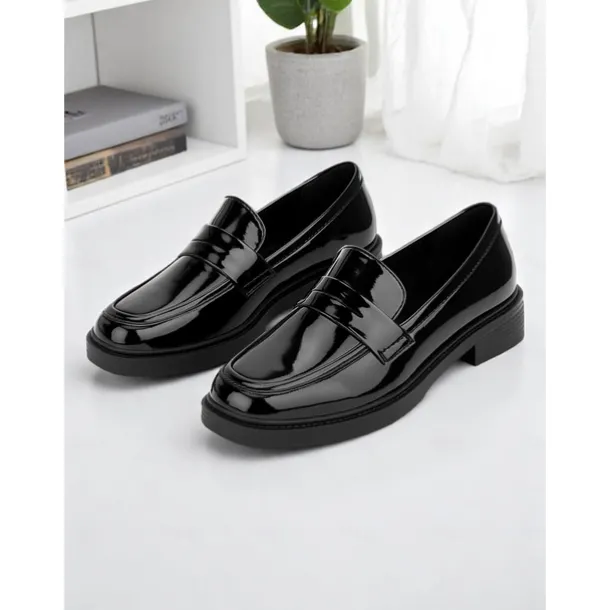 Women's Glossy Faux Leather Loafers with Round Toe and Low Heel, Elegant Slip-On Work Shoes for Urban Professionals, All-Day Wear