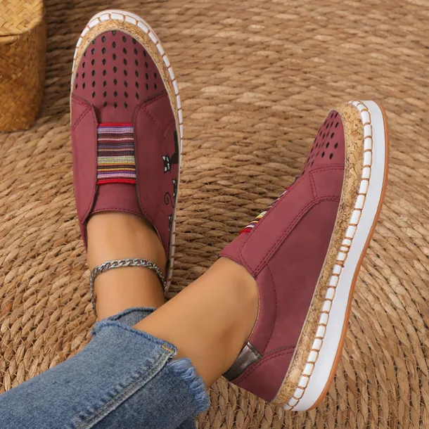 Women's Green Cat Print Slip-On Casual Sneakers – Breathable Loafers with Elastic Panel for Walking, Travel & Everyday Wear