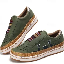 Women's Green Cat Print Slip-On Casual Sneakers – Breathable Loafers with Elastic Panel for Walking, Travel & Everyday Wear