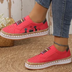 Women's Green Cat Print Slip-On Casual Sneakers – Breathable Loafers with Elastic Panel for Walking, Travel & Everyday Wear