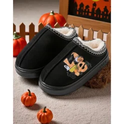 Women's Halloween Fleece-Lined Slippers – Cozy Indoor House Shoes with Cartoon Pumpkin Print, Soft Anti-Slip Sole, Warm Fall Winter Style for Home and Holiday Gifts