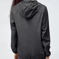 Women's hooded jacket with zipper pockets hood with multiple pockets waterproof fabric women's skin jacket