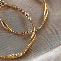 Women's Hoop Earrings Geometrical Precious Romantic Fashion Vintage French Sweet Earrings Jewelry Gold For Party Gift Holiday Promise Festival 1 Pair