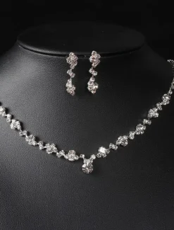 Women's Jewelry Sets Elegant Street Floral Necklaces