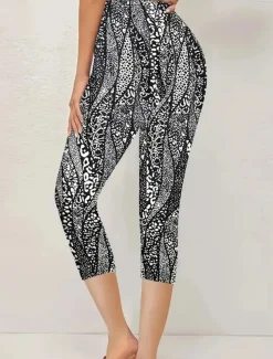 Women's Leggings Vacation Vintage Ethnic Style Capris High Waist Graphic Abstract Comfy Quick Dry Breathability Stretchy Formal Outdoor Vacation Black Summer Spring Skinny