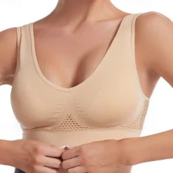 Women's Light Support Sports Bra Running Bra Open Back Bra Top Padded Fitness Leisure Sports Running Breathable Lightweight Soft Watermelon Red Black White Solid Colored