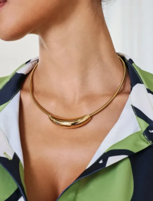 Women's Minimalist Gold-Tone Collar Necklace in Stainless Steel with Gold PVD Plating