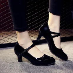 Women's Modern Dance Shoes Prom Ballroom Dance Square Dance Plus Size Heel Cuban Heel Buckle Adults' Dark Red Black White