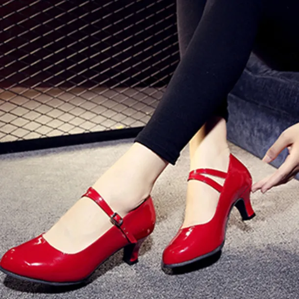 Women's Modern Dance Shoes Prom Ballroom Dance Square Dance Plus Size Heel Cuban Heel Buckle Adults' Dark Red Black White