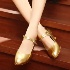 Women's Modern Dance Shoes Prom Ballroom Dance Square Dance Plus Size Heel Cuban Heel Buckle Adults' Dark Red Black White