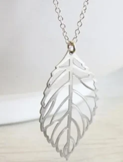 Women's Necklace 1PC Leaf Pendant Metal Alloy Long Necklace Chic Leaf Shaped Chain Jewelry Necklaces (Silver Gold, One Size)