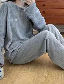 Women's Pajamas Sets Letter Plush Casual Comfort Home Bed Coral Fleece Coral Velvet Warm Breathable Crew Neck Long Sleeve Pullover Pant Embroidery Fall Winter Home Outfits