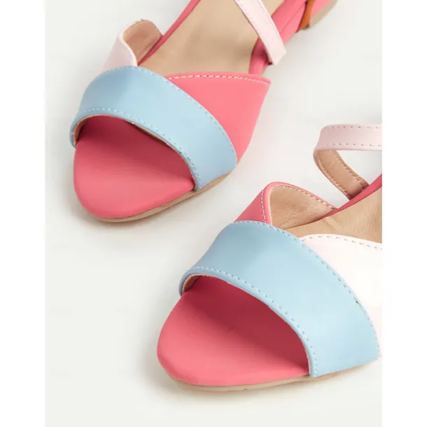Women's Pastel Colorblock Flat Sandals – Cute Slingback Summer Shoes in Pink, Blue, and White for Daily Wear and Vacation Outfits