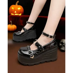 Women's Pink Platform Mary Jane Shoes – Gothic Punk Heart Buckle Bat Wing Details, Chunky Wedge Heel, Patent Faux Leather Footwear for Halloween, Cosplay and Alternative Fashion Events