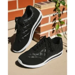 Women's Quilted Lace-Up Sneakers – Casual Fashion Walking Shoes for Daily Wear, Weekend Shopping and Light Workouts