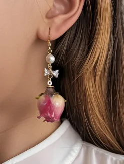 Women's Real Flower Drop Earrings – Acrylic Rose Bud Design with Pearl & Bow Accents, Elegant Handmade Jewelry for Romantic Style, Ideal Gift for Mom on Mother's Day
