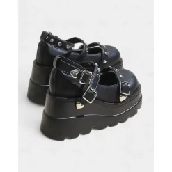 Women's 1980s Black Platform Mary Jane Shoes with Buckles and Heart Studs – Gothic Punk Lolita Style for Halloween, Cosplay and Night Out