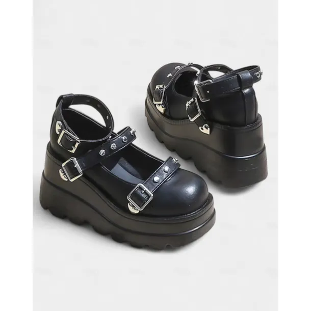 Women's 1980s Black Platform Mary Jane Shoes with Buckles and Heart Studs – Gothic Punk Lolita Style for Halloween, Cosplay and Night Out
