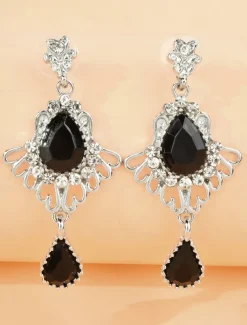 Women's 1920s Gatsby Drop Earrings - Vintage Black Crystal Dangle Earrings with Rhinestones for Roaring Twenties Themed Parties