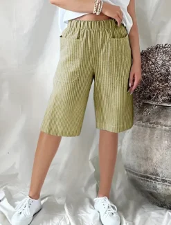 Women's Shorts Casual Daily Knee Length Striped Pocket Elastic Waistband Breathability Comfortable Inelastic Going out Weekend Black Yellow Pink Navy Blue Summer Regular Fit