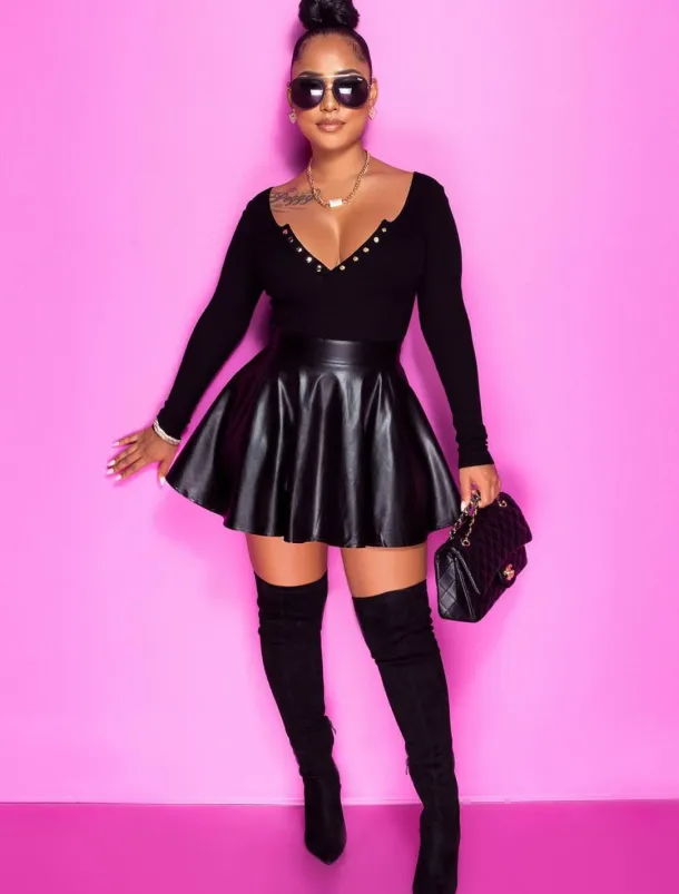 Women's Skirt Fashion Carnival Costumes Ladies Mini Skirts Solid Colored Pleated Carnival Homecoming Black Red Brown Spring & Fall PU Leather