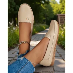 Women's Slip-On Moccasins with Decorative Flower – Soft Comfortable Loafers for Everyday, Casual Outings and Relaxing Walks