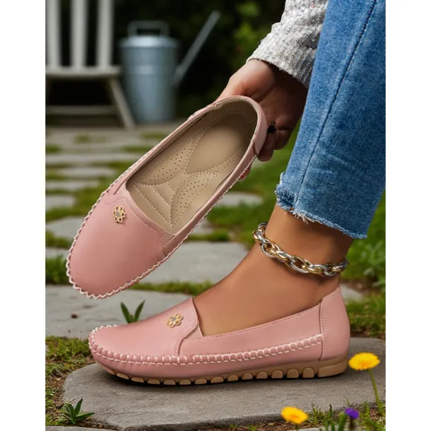Women's Slip-On Moccasins with Decorative Flower – Soft Comfortable Loafers for Everyday, Casual Outings and Relaxing Walks