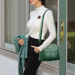 Women's Small Red Faux Leather Crossbody Bag – Minimalist Shoulder Purse with Adjustable Strap for Casual Outings and Daily Use