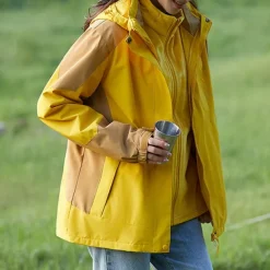 Women's Softshell Jacket Hiking Jacket Winter Outdoor Thermal Warm Fleece Lining Windproof Water Resistant 3-in-1 Jacket Fleece Jackets Windbreaker Jacket Traveling Light Pink Black White Yellow Pink