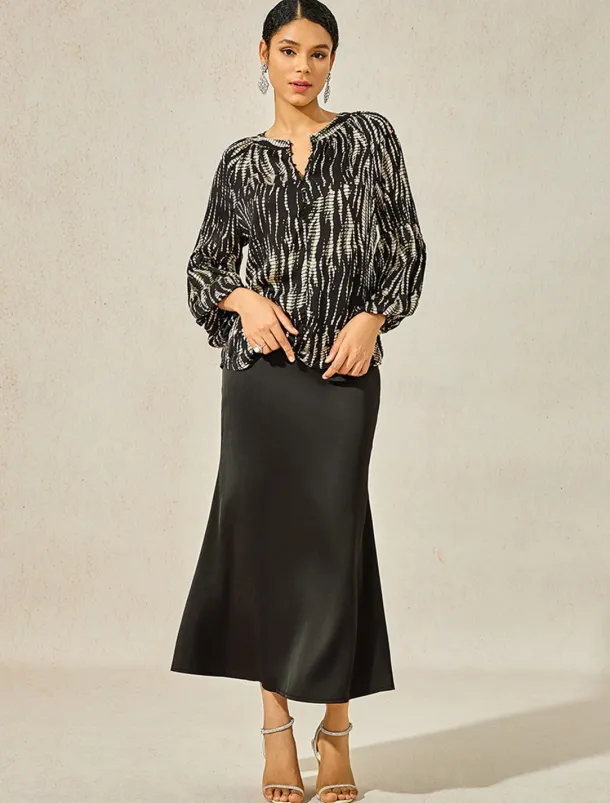 Women's Spotted Print Chiffon Shirt Lantern Sleeve Notched Collar Buttoned Blouse