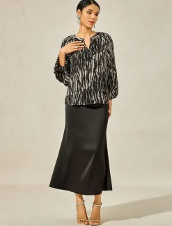 Women's Spotted Print Chiffon Shirt Lantern Sleeve Notched Collar Buttoned Blouse