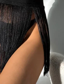 Women's Swimwear Cover Up Swimsuit Fringe Vacation Beach Wear Solid Color Sleeveless Bathing Suits