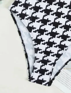 Women's Swimwear One Piece Monokini Swimsuit Backless Tummy Control High Waist Slim Vacation Beach Wear Graphic Halter Neck Sleeveless Bathing Suits