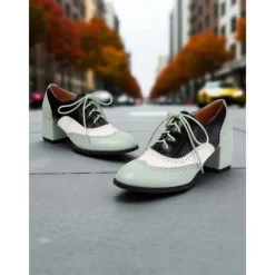 Women's Two-Tone Oxford Block Heel Shoes – Retro Lace-Up Brogues in Mint Green and Metallic for 1950s-Inspired Street Style, Daily Outfits, and Casual Events