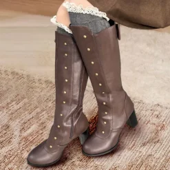 Women's Vintage Brown Knee-High Leather Boots with Button Detailing and Block Heel - Perfect for Outdoor Adventures and Country Chic Style