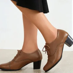 Women's Vintage Oxford Heeled Shoes – Lace-Up Brogue Pumps for Office, Formal & Daily Wear