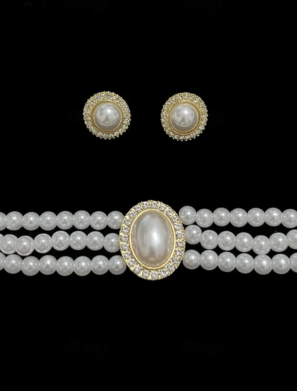Women's Vintage Pearl Choker Necklace Set with Rhinestone Pendant – Elegant Layered Pearl Jewelry for Weddings and Formal Events